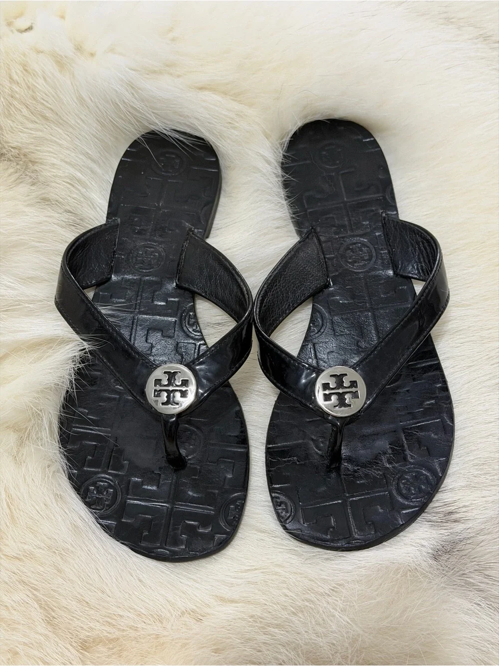 Tory Burch very good